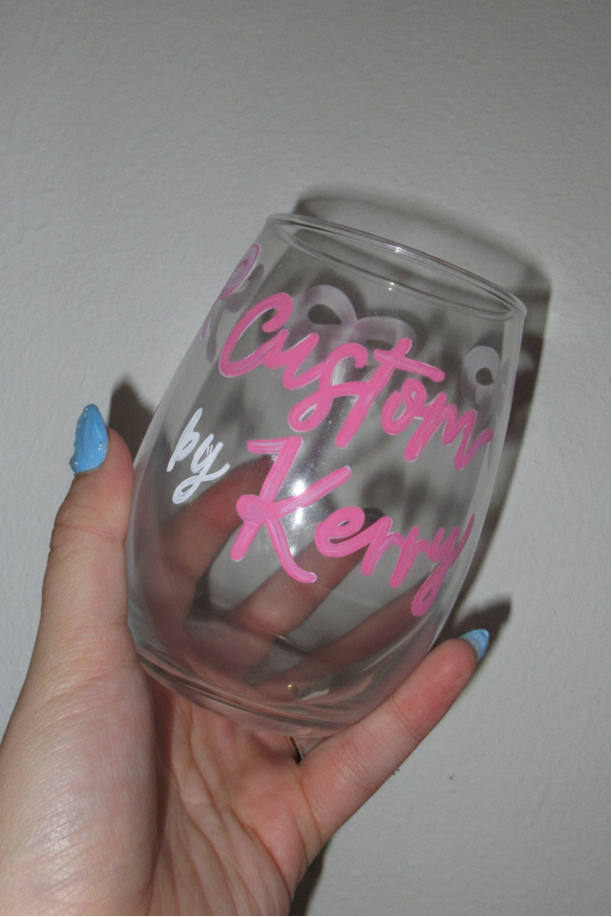 Custom painted stemless wine glass by Kerry